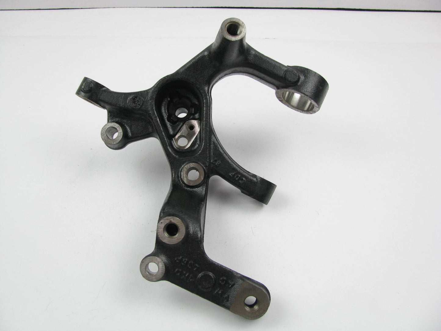 NEW - OUT OF BOX 1K0-435P REAR RIGHT Steering Knuckle 2005-2010 Vw Jetta
