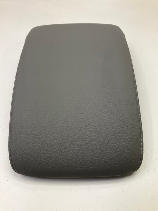 NEW UNBOX OEM VW 1K0864245 Gray Center Console Lid Armrest Pad Cover 05-10 Jetta