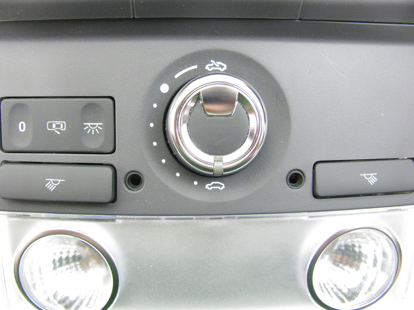 NEW - OUT OF BOX 1K0947133E Interior Dome Lamp Ligh Tfor 2009-2014 VW Jetta