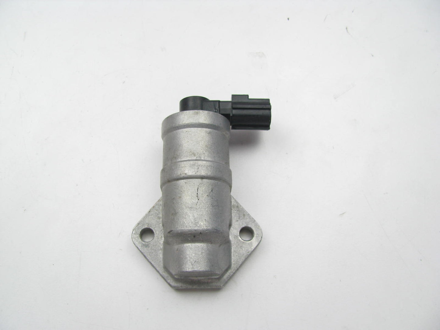 NEW - OUT OF BOX - OEM Ford 1L5E-9F715-AB Idle Air Control Valve IAC