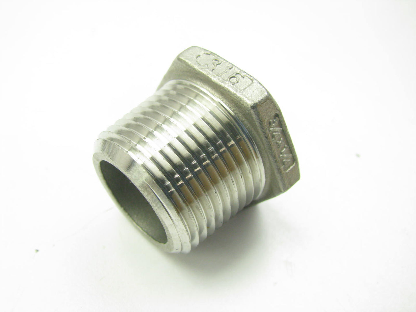 (10) Hex Reducing Bushing: 316 Stainless Steel, 3/4'' Male NPT X 1/4'' Female NPT