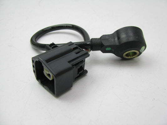 NEW OUT OF BOX - Ford 1S8A-12A699-AA Ignition Knock Detonation Sensor