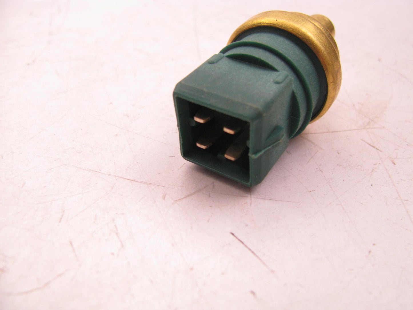 NEW - Out Of Box 1T1021 Engine Coolant Temperature Sender - 059919501 078919501B