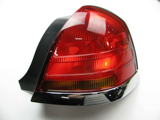 1999-2006 Police Crown Vic. OEM 1W7Z-13404-AA Tail Light Lamp RIGHT PASSENGERS