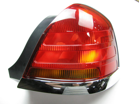1999-2006 Police Crown Vic. OEM 1W7Z-13404-AA Tail Light Lamp RIGHT PASSENGERS