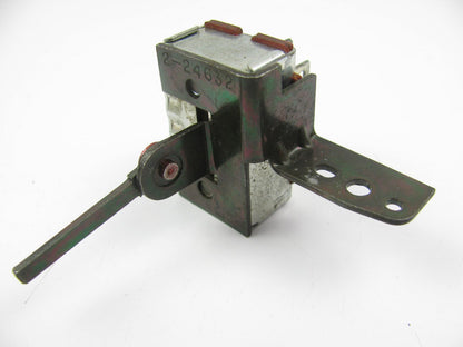 NEW - OUT OF BOX - 2-24632 HVAC Blower Control Switch OEM Ford E4TZ-19986-A
