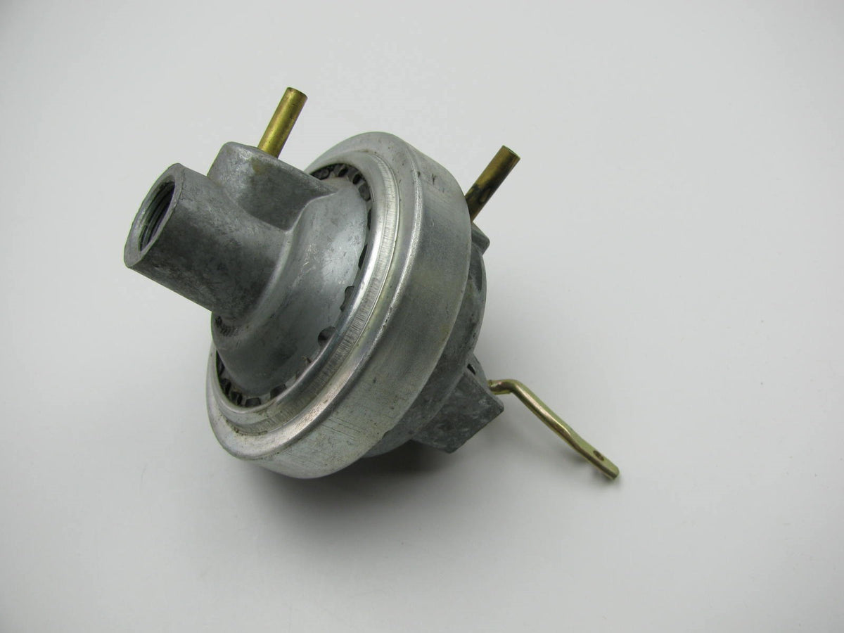 NOS 20-12778 Distributor Vacuum Advance For 1970-1971 Mustang BOSS 302