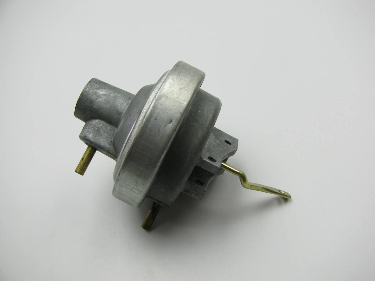 NOS 20-12778 Distributor Vacuum Advance For 1970-1971 Mustang BOSS 302