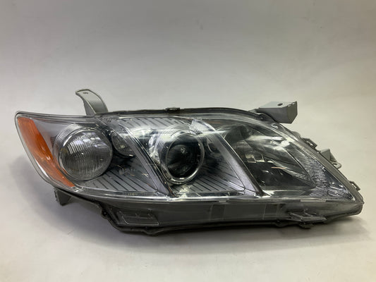 NEW UNBOXED TYC 20-6757-01-9 Right Headlight Headlamp - 2007-2009 Toyota Camry
