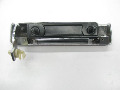 NEW - OUT OF BOX GM 20058466 Outside Door Handle - Front Right