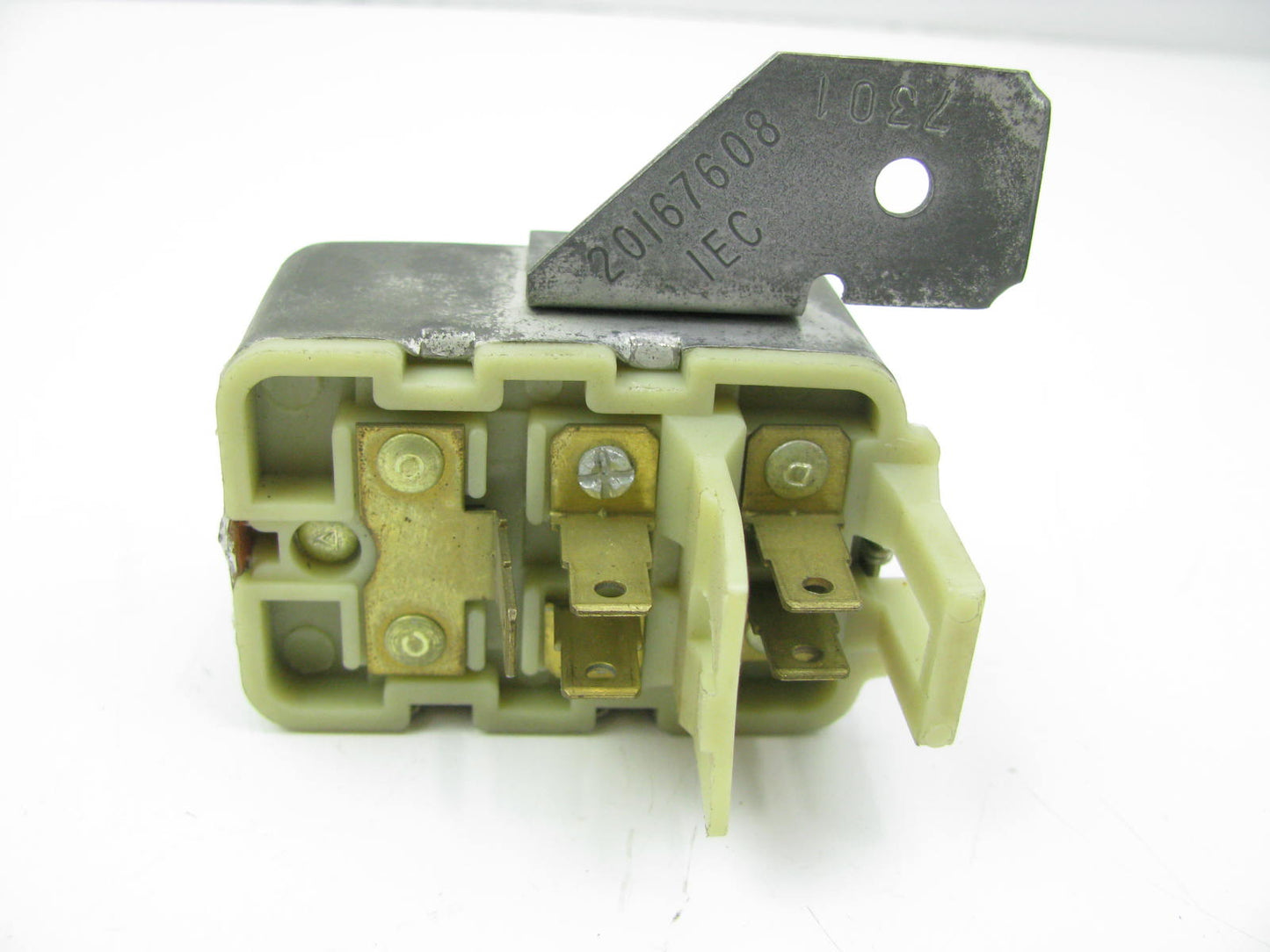 NEW - OUT OF BOX GM 20167608 Door Lock Relay - D1745A RY-58