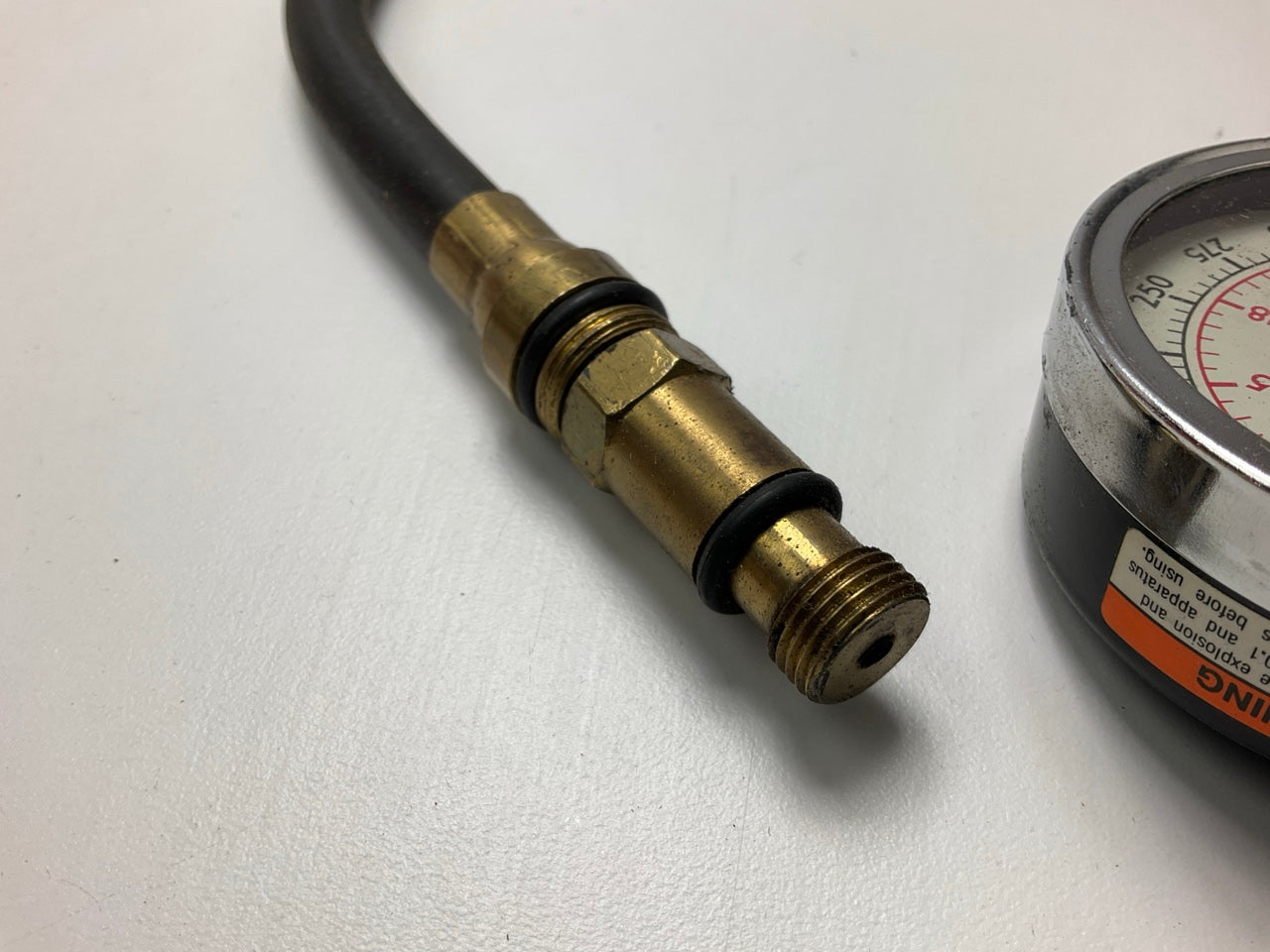 USED #3 - Lisle 20250 Compression Tester,  0-300 PSI