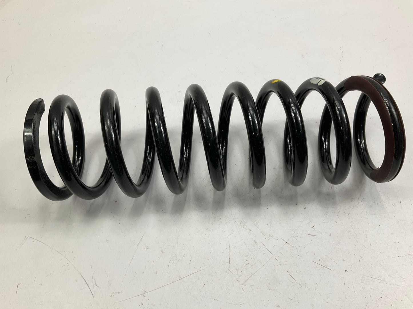 NEW UNBOXED OEM For Subaru 20380-AE22A Rear Coil Spring - 2000-2004 Legacy