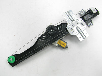 NEW UNBOX GM 20783374 FRONT RIGHT Window Motor & Regulator 2007-2012 GMC Acadia