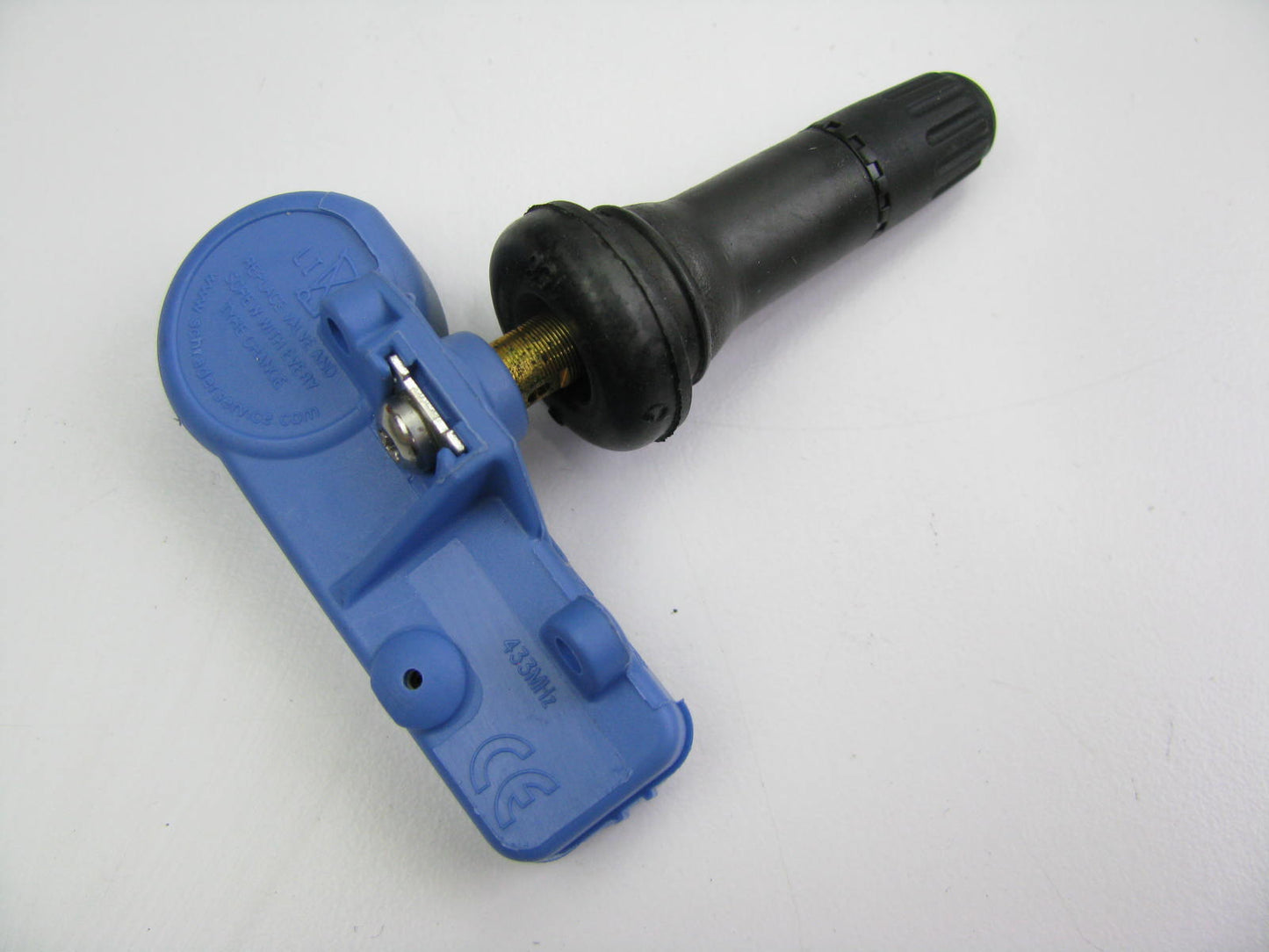 NEW - OUT OF BOX GM 20922901 TPMS Tire Pressure Monitor Sensor