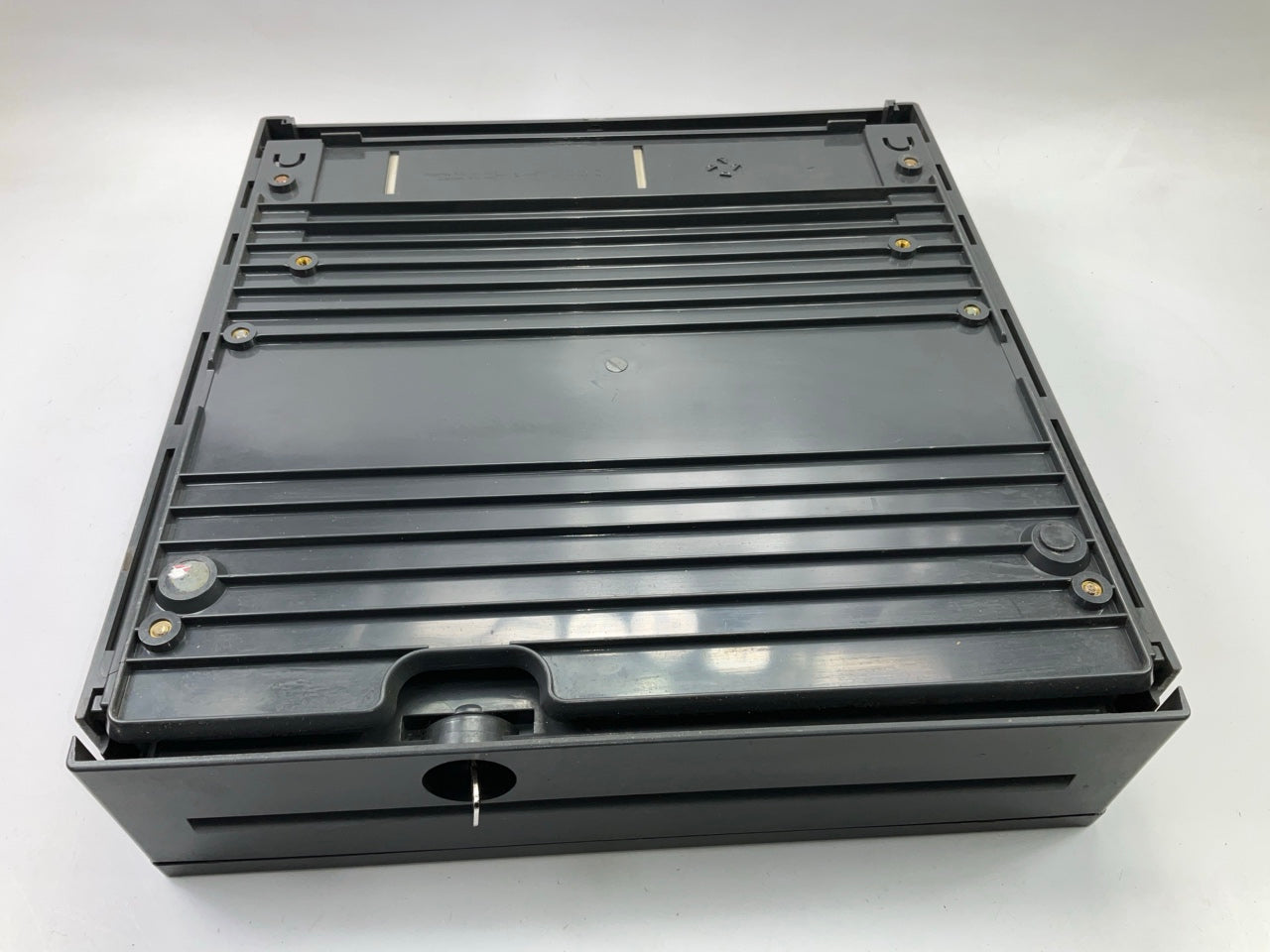 NEW UNBOXED - IBM Cash Drawer SurePos 20P0270 With Key