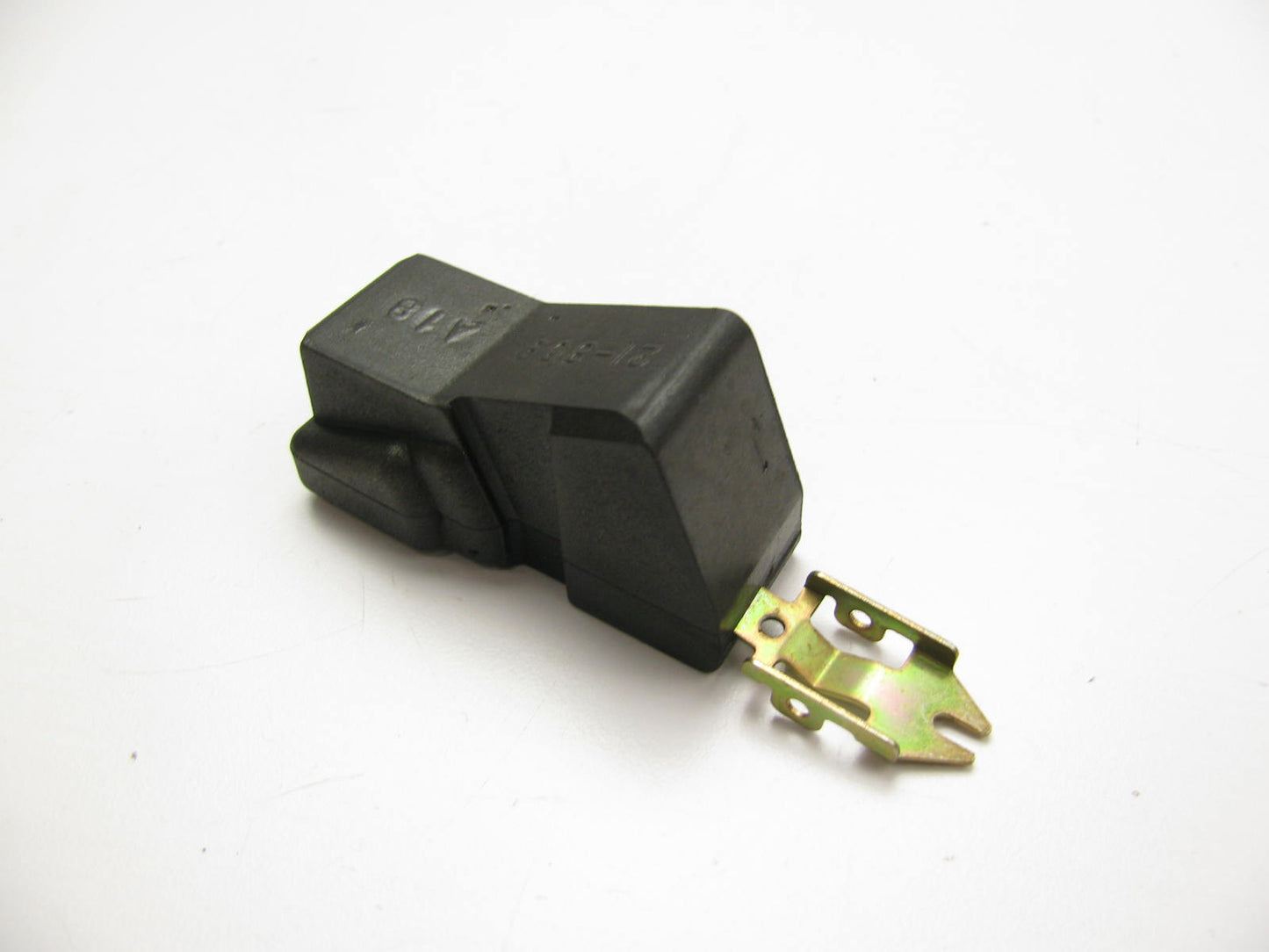 NEW - UNBOXED - Carburetor Float - Rochester 1-BBL MV / 1ME Monojet Carburetor