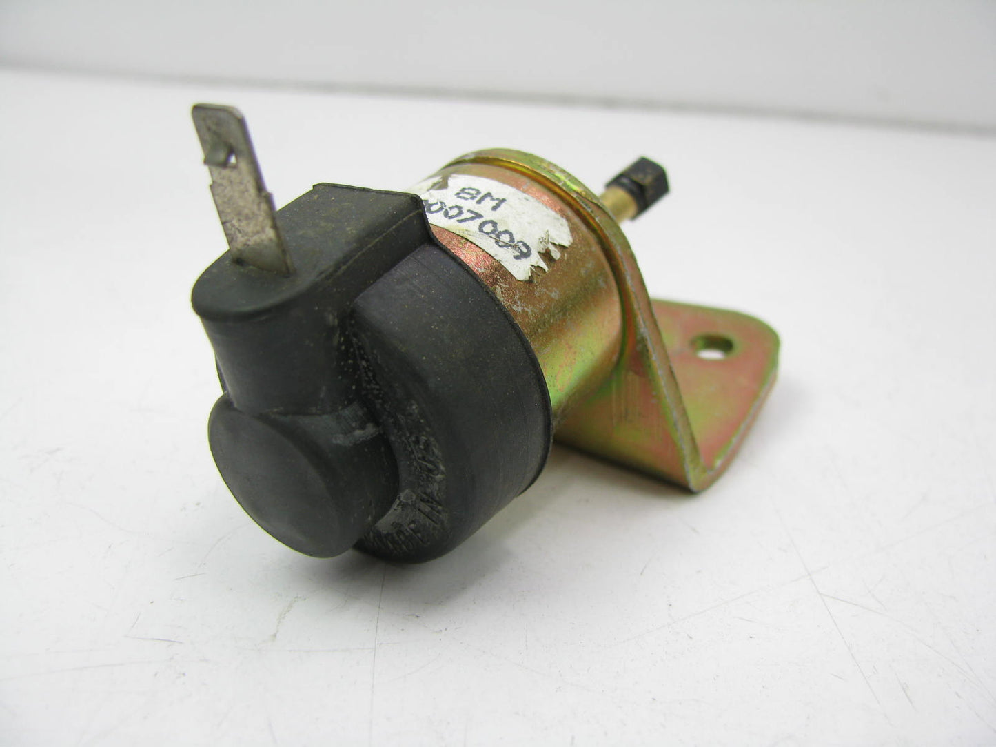 NEW - OUT OF BOX 213-288 Carburetor Idle Stop Solenoid 1980 GM 265 301 V8 2-BBL