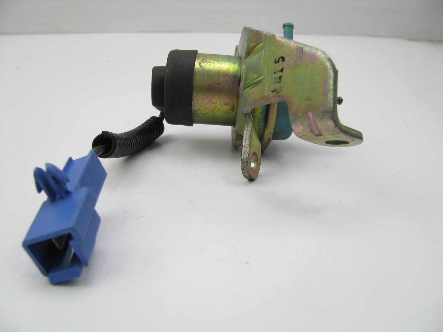NEW OUT OF BOX - 213-3005 Carburetor Idle Stop Solenoid - 1980-1982 Ford 2.3L