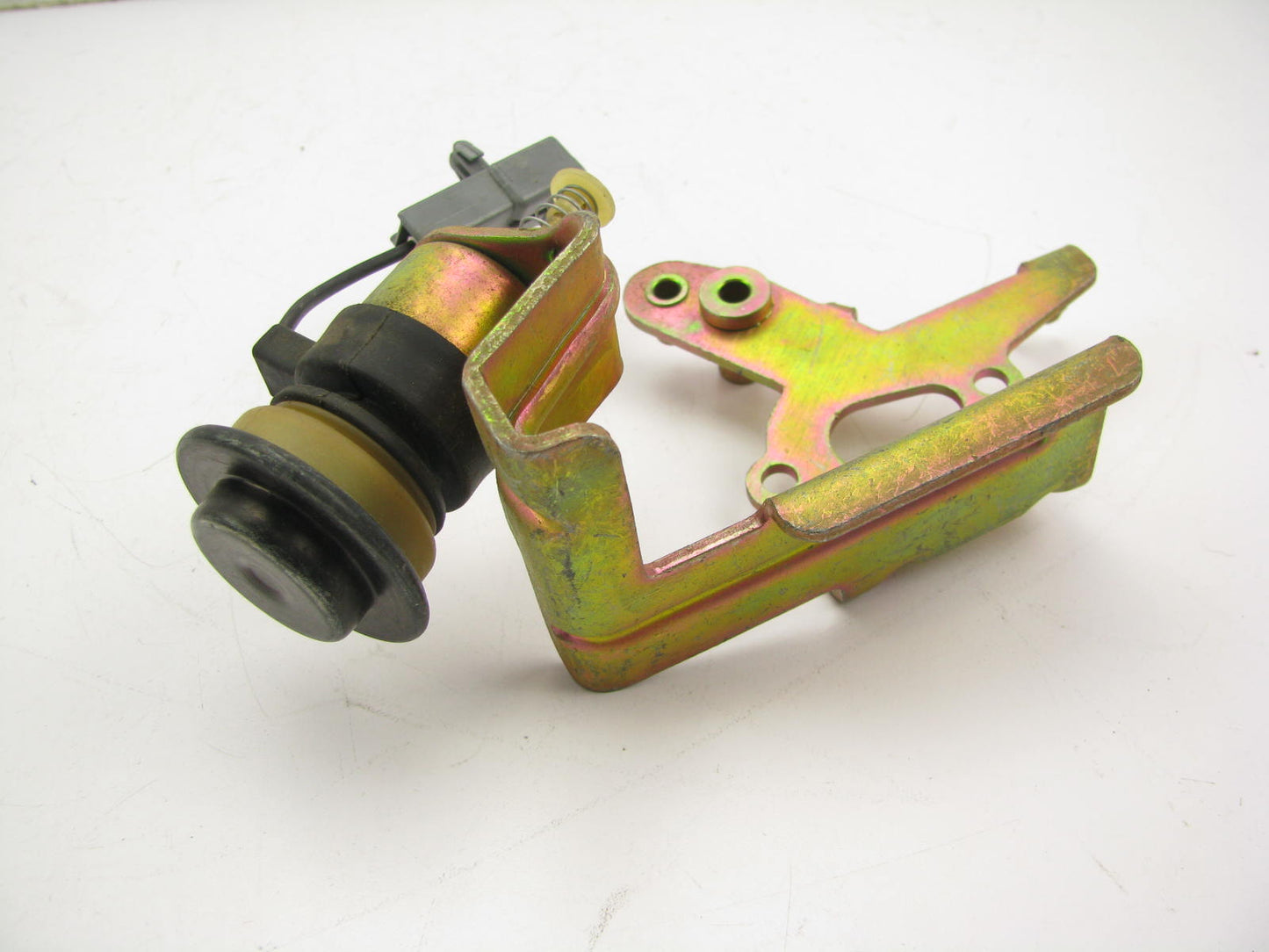 NEW OUT OF BOX - Carter 213-3021 Carburetor Idle Stop Solenoid 85 Ford HD Truck