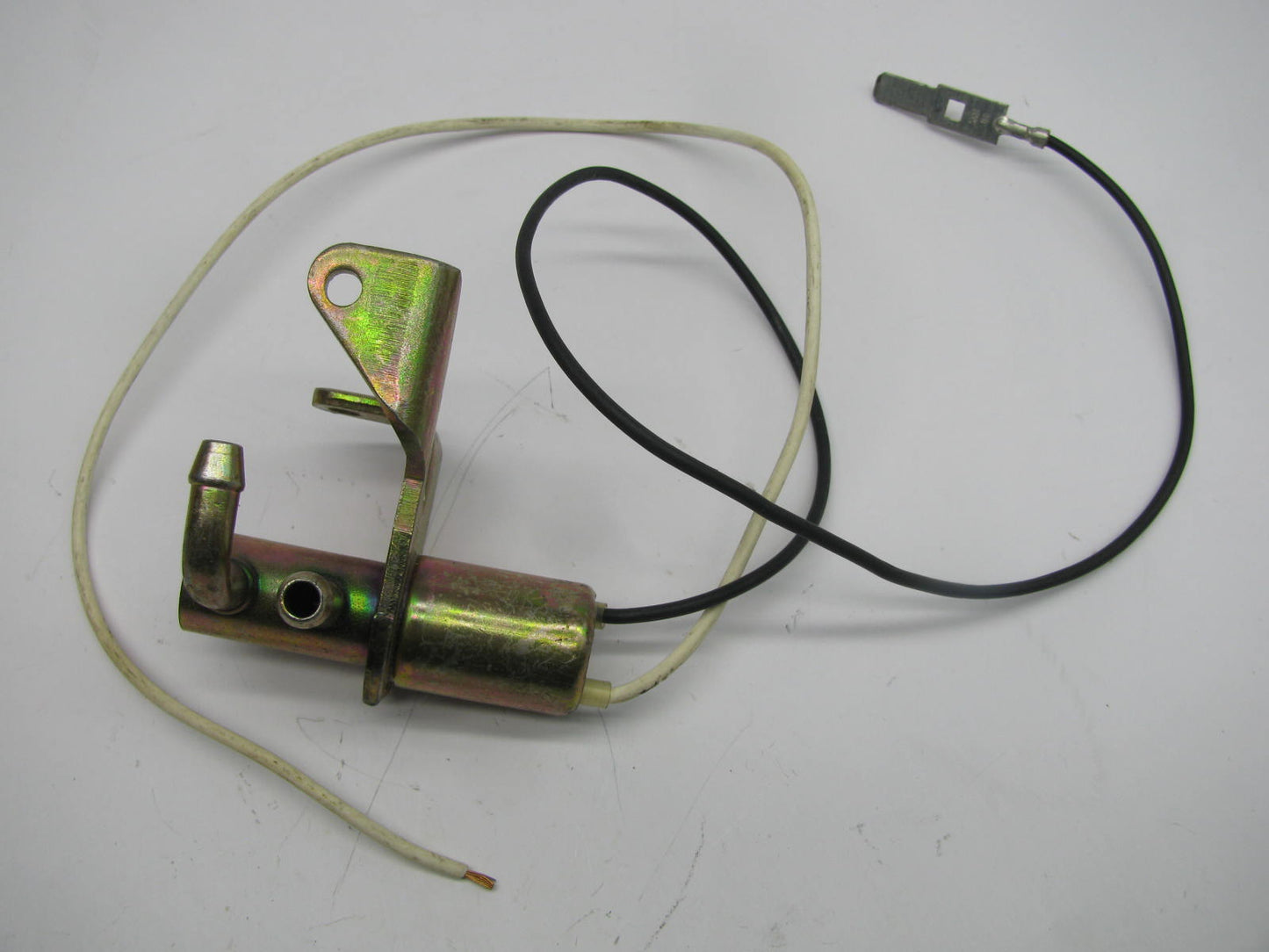 NEW - OUT OF BOX 213-3128 Carburetor Fuel Bowl Vent Solenoid
