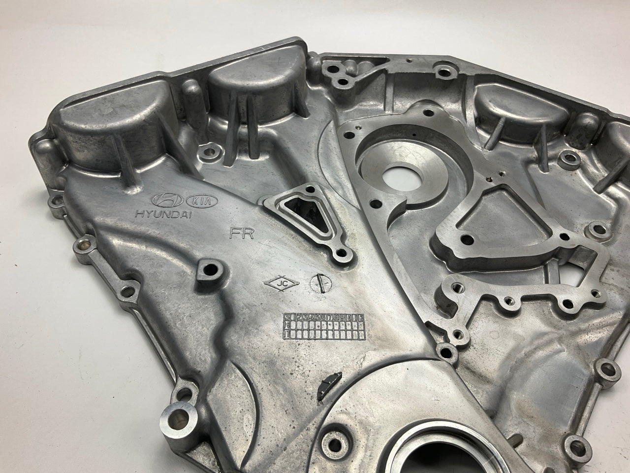 NEW UNBOXED  21351-3C752 Engine Timing Cover OEM For 10-16 Genesis Coupe 3.8L V6