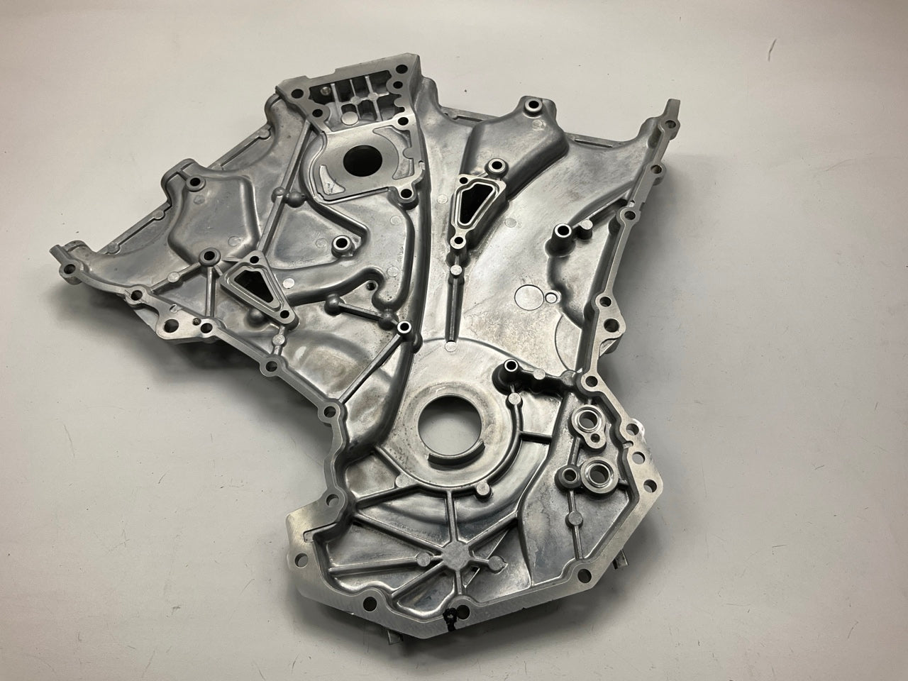 NEW UNBOXED  21351-3C752 Engine Timing Cover OEM For 10-16 Genesis Coupe 3.8L V6