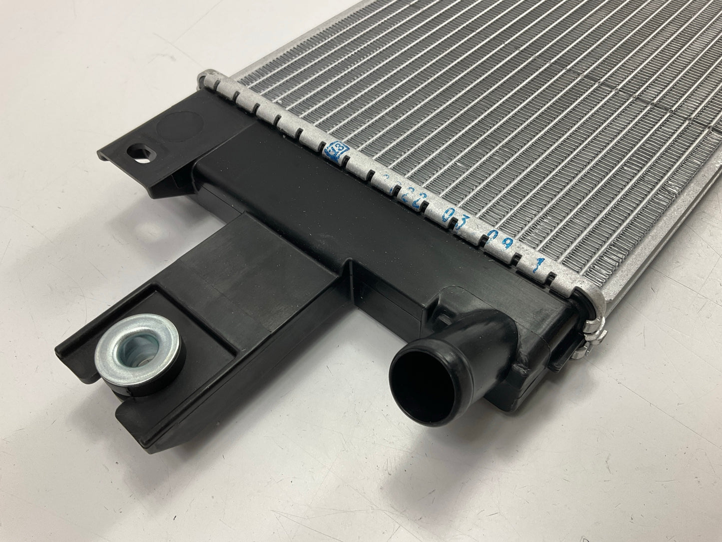Calsonic Kansei Auxiliary Inverter Radiator OEM For 14-18 Infiniti Q50 Hybrid