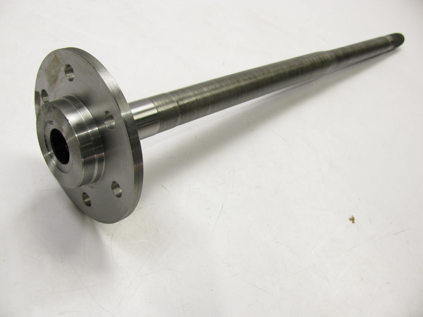 NEW - OUT OF BOX 21537 Rear Right Axle Shaft For 2005-2007 Ford F-150 6-Lug