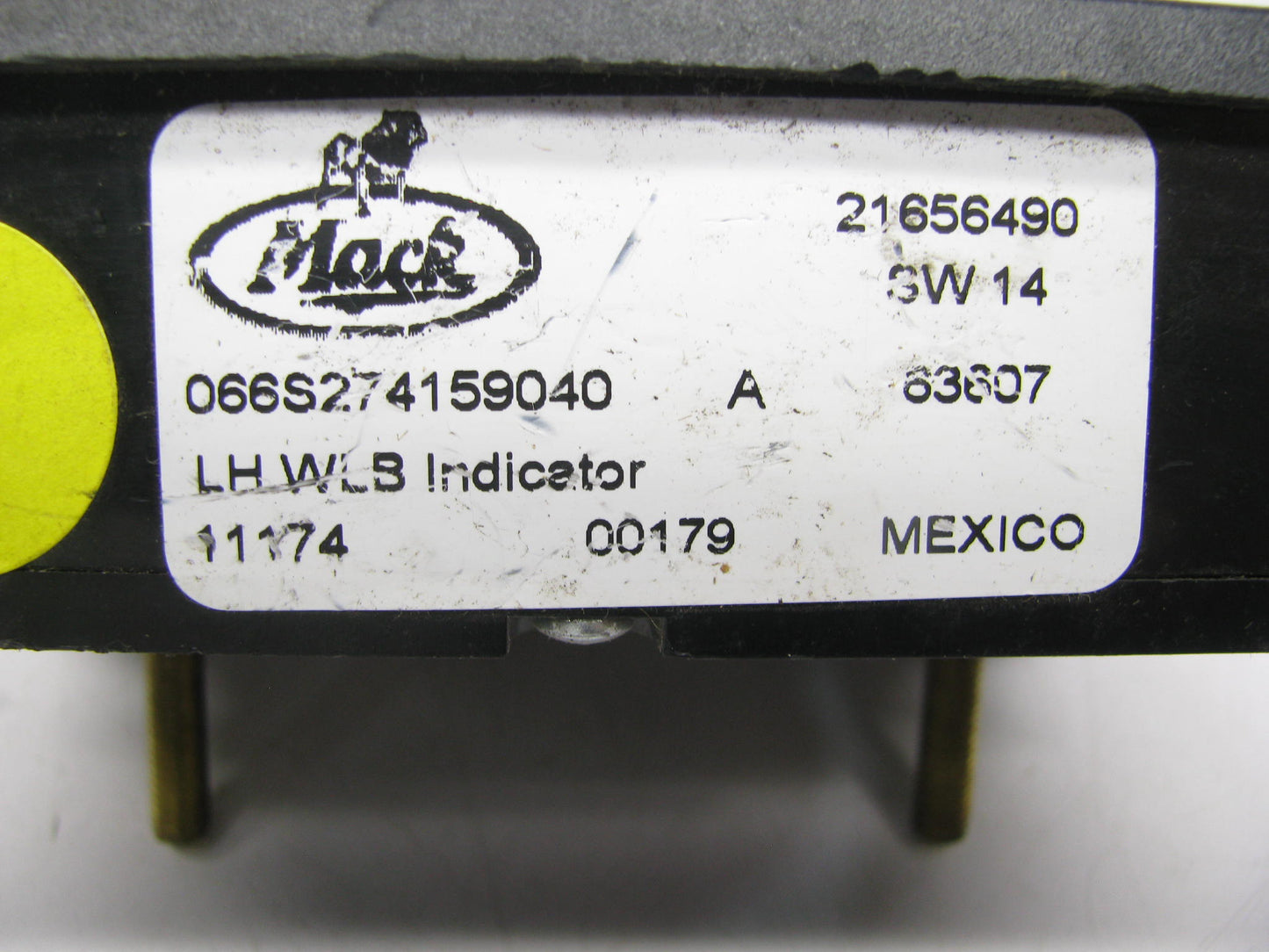 NEW OUT OF BOX Mack 21656490 Dash Left Indicator Light For Mack MRU LEU Cabover