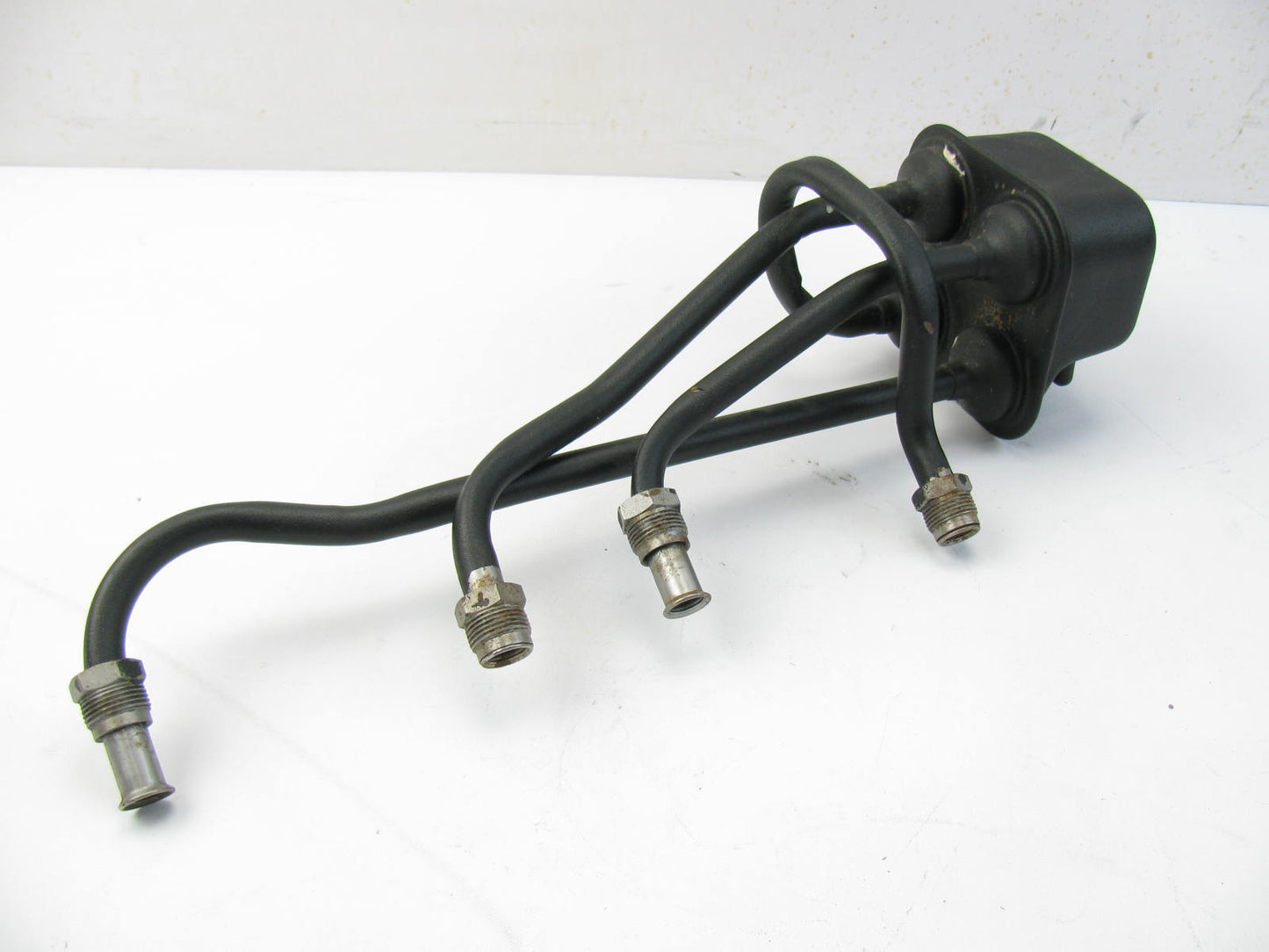 NEW 22009039 Pulsair Air Emission Control Valve 1980-81 Pontiac Olds Chevy 2.5L
