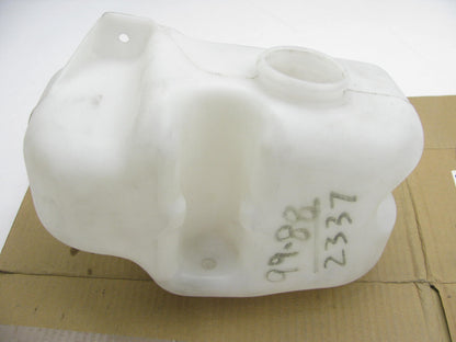 NEW - UNBOXED GM 22127587 Windshield Washer Reservoir Tank W/O CAP