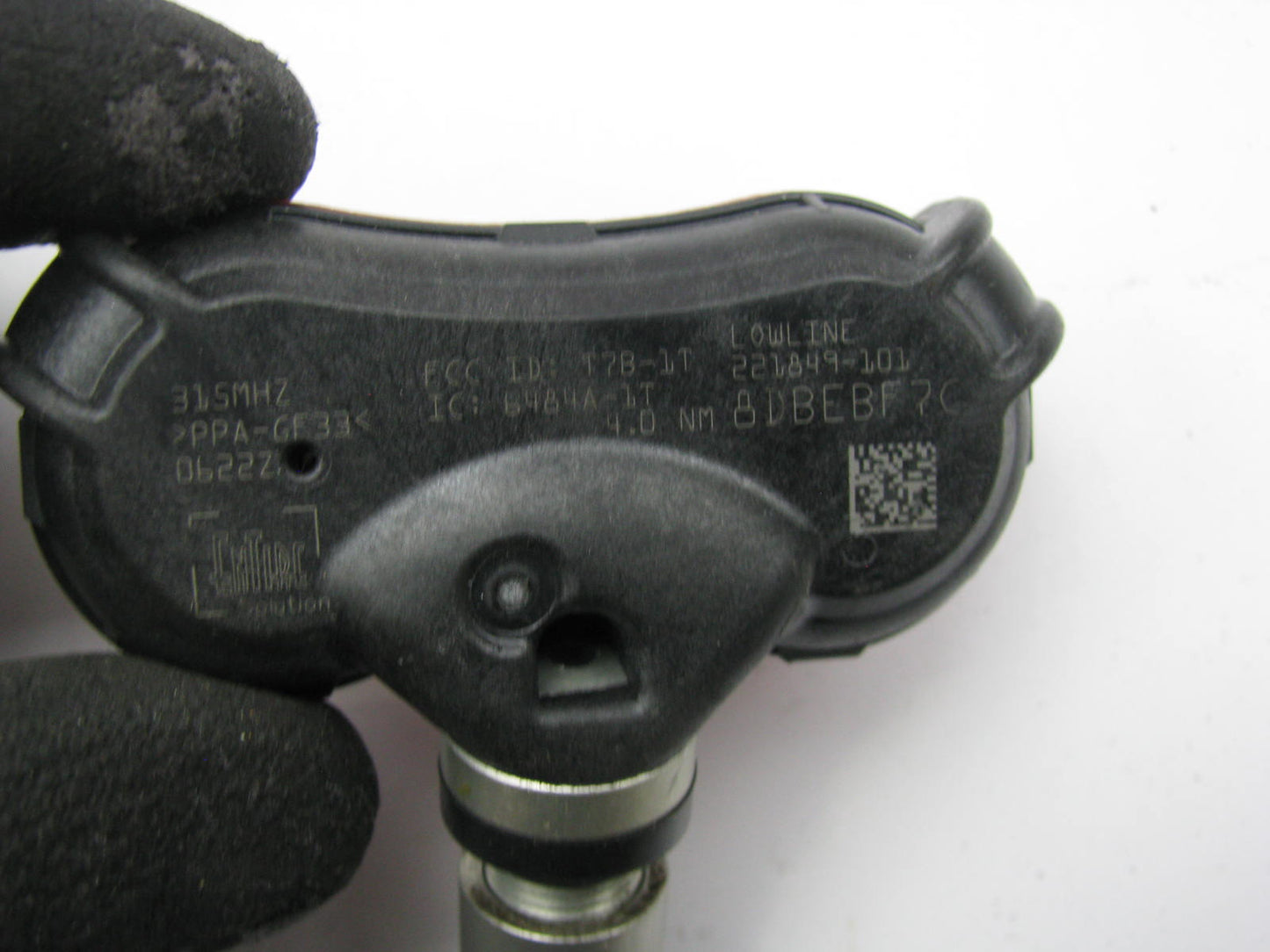 NEW - OUT OF BOX 221849-101 TPMS Tire Pressure Monitor Sensor For Hyundai