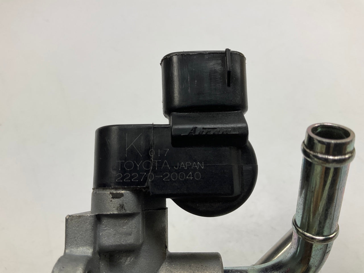 USED / BOLTED ON - OEM Denso 22270-20040 Idle Air Control Valve IAC, V6 ONLY