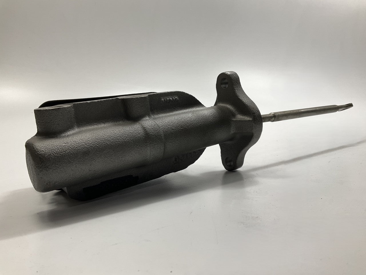 NEW - OUT OF BOX - 2229831 Brake Master Cylinder W/ Manual Brakes - 11581