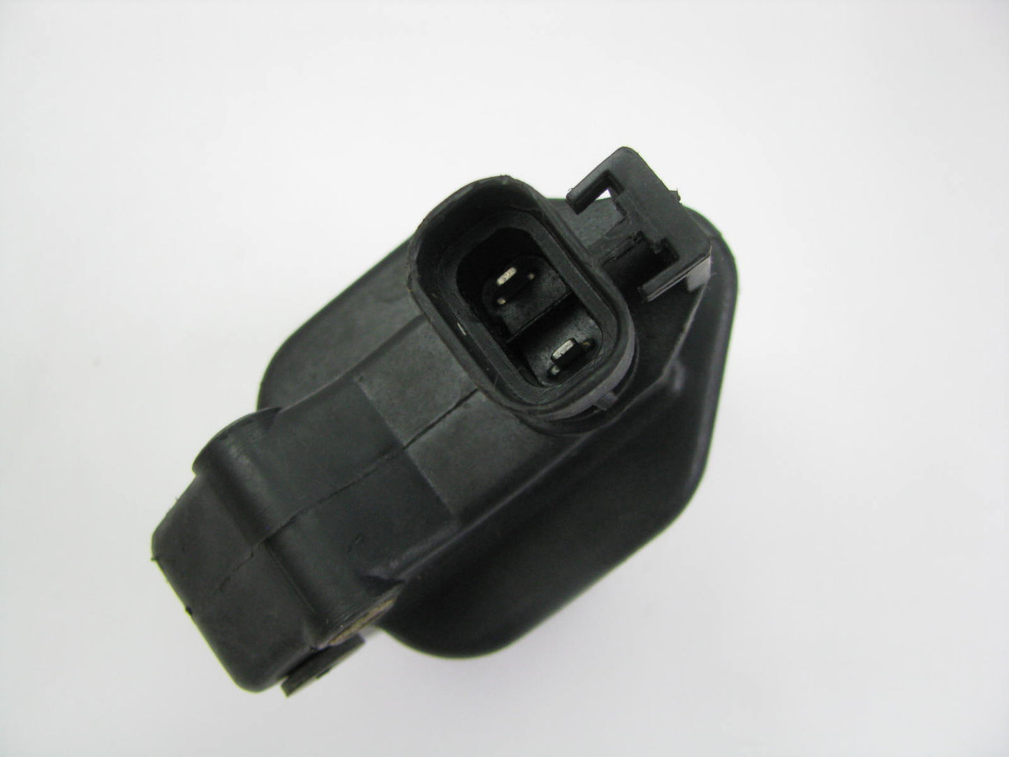 NEW - OUT OF BOX - KEMPARTS 22433-10G10 Ignition Coil