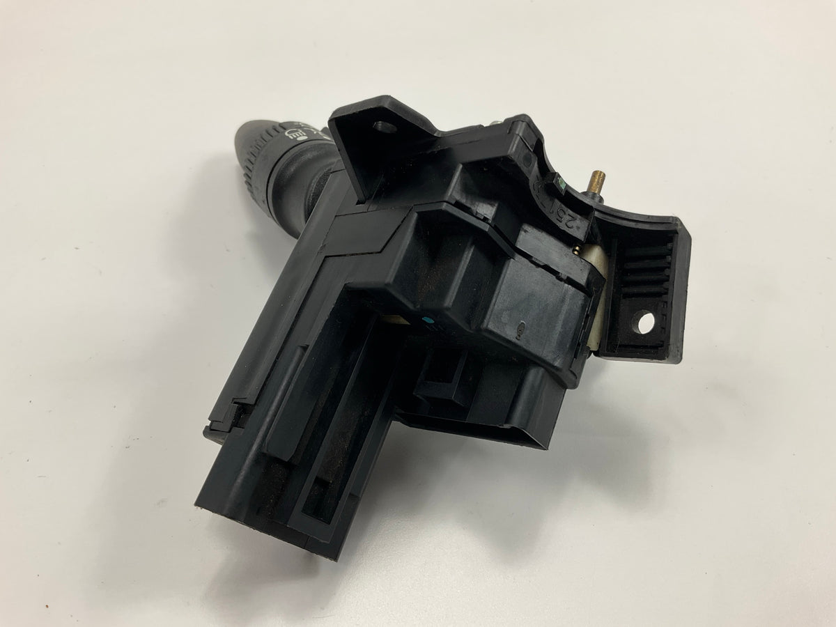 NEW - UNBOXED - OEM GM 22568383 Headlamp Switch For 1991-1994 Chevrolet Cavalier