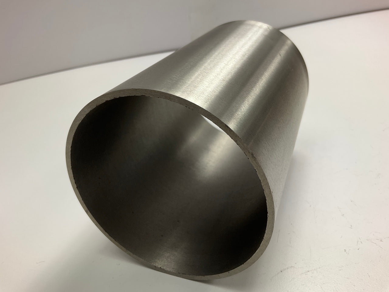 NEW UNBOXED 226-8078 Cylinder Sleeve Liner 3.989'' OD, 3/32'' Thinkness, 6'' Long