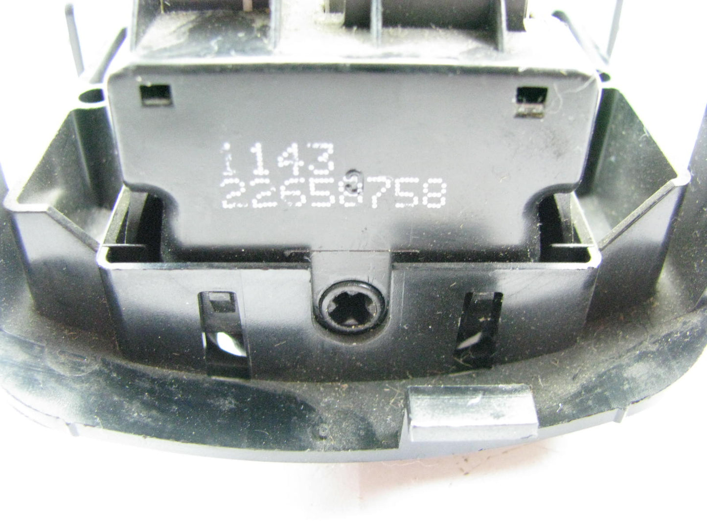 NEW - OUT OF BOX 22658758 Fog Light Lamp Switch 1995-1999 Chevrolet Cavalier