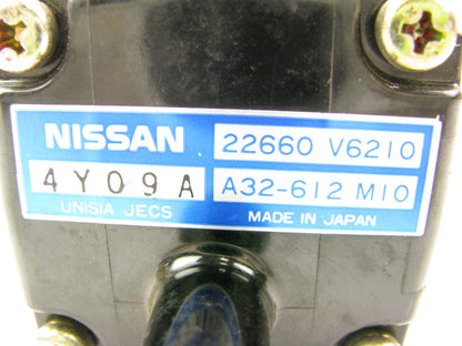 NEW - OUT OF BOX OEM  22660-v6210 Idle Air Control Valve IAC For Nissan 3.0L-V6