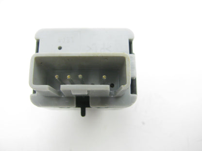 NEW - OUT OF BOX 22719736 Traction Control Switch 2004-2005 Saturn Vue
