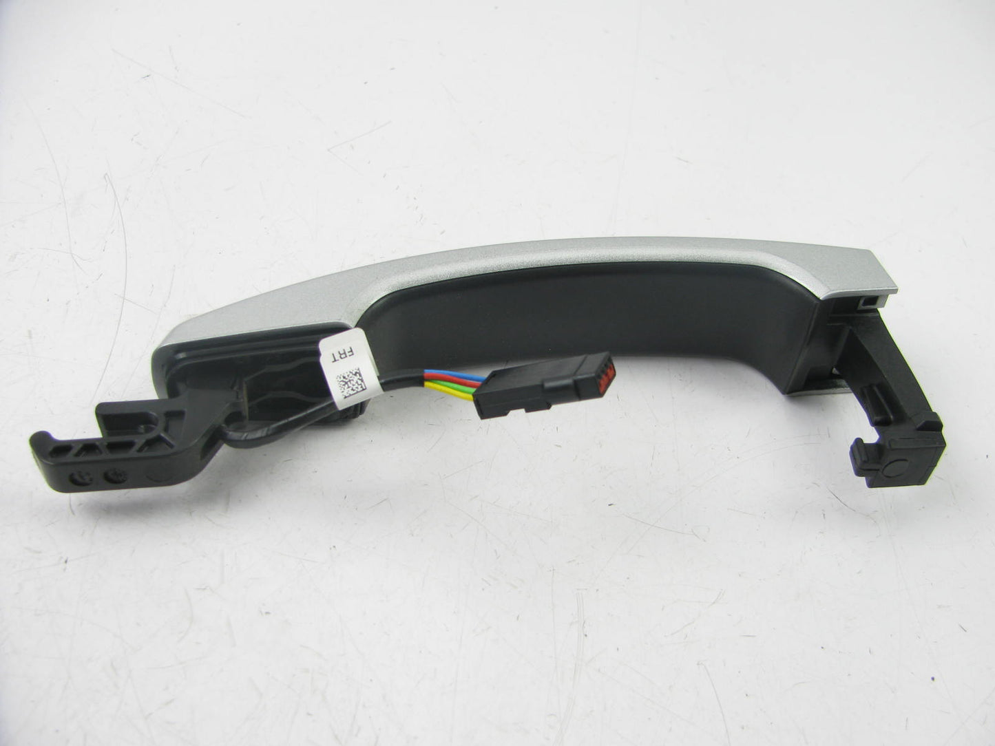 NEW GM Passive Entry Front Left / Right Exterior Door Handle Silver Ice 22759593
