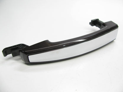 NEW - UNBOXED GM 22904472 Outside Door Handle W/ Chrome Strip - PLUM BERRY