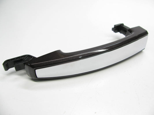 NEW - UNBOXED GM 22904472 Outside Door Handle W/ Chrome Strip - PLUM BERRY