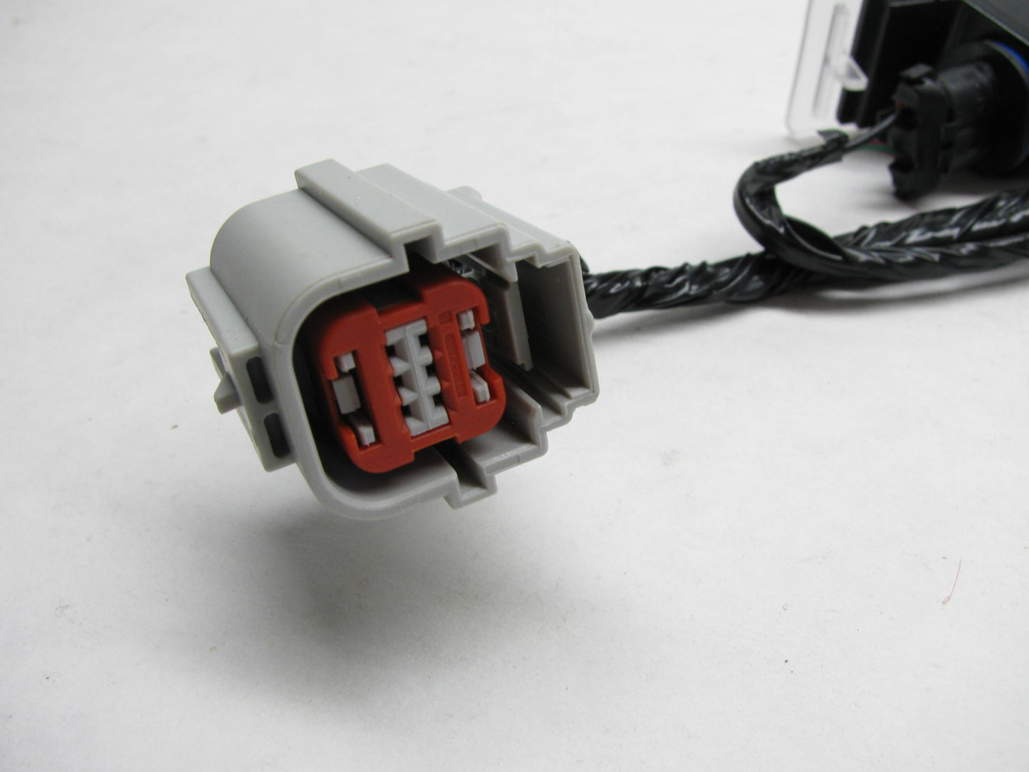 NEW UNBOXED License Plate Lamp, Liftgate Trunk Switch W/ Harness OEM GM 22953454