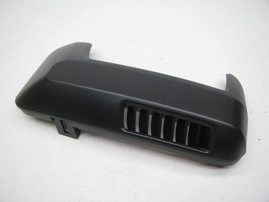 NEW - OUT OF BOX  OEM GM 23103892 Right Side Dash Trim Molding Panel Vent Bezel