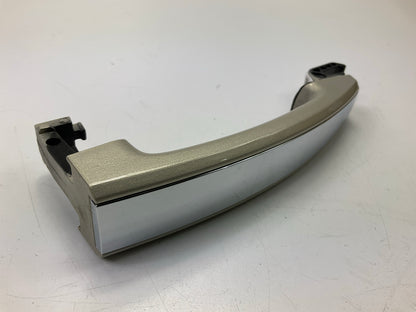 (4) OEM GM Exterior Door Handle 23122482 White W/chrome NON-Passive Entry