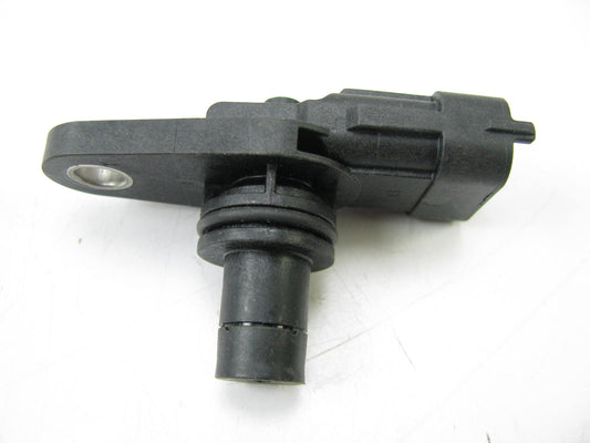 NEW - OUT OF BOX 232103079 Engine Camshaft Position Sensor