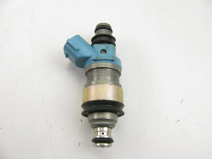 NEW UNBOXED Denso 23250-20010 Fuel Injector