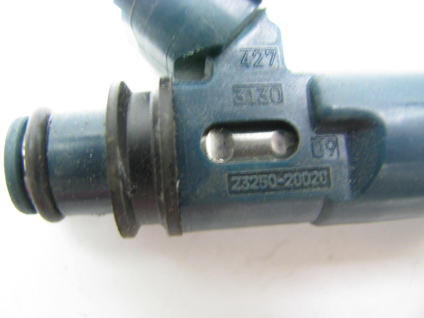 NEW UNBOXED OEM 23250-20020 Fuel Injector - 1998-2004 Toyota 2.2L-L4 3.0L-V6